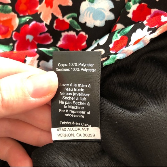 ASTR floral crop top with puff sleeve. Size S. - Picture 9 of 13